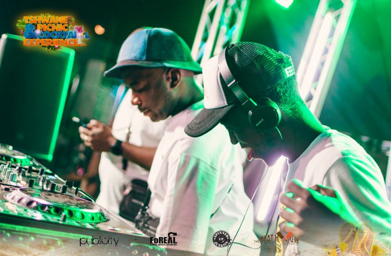 Book@ 071 228 0179