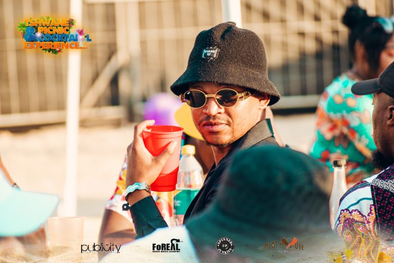 Book@ 071 228 0179